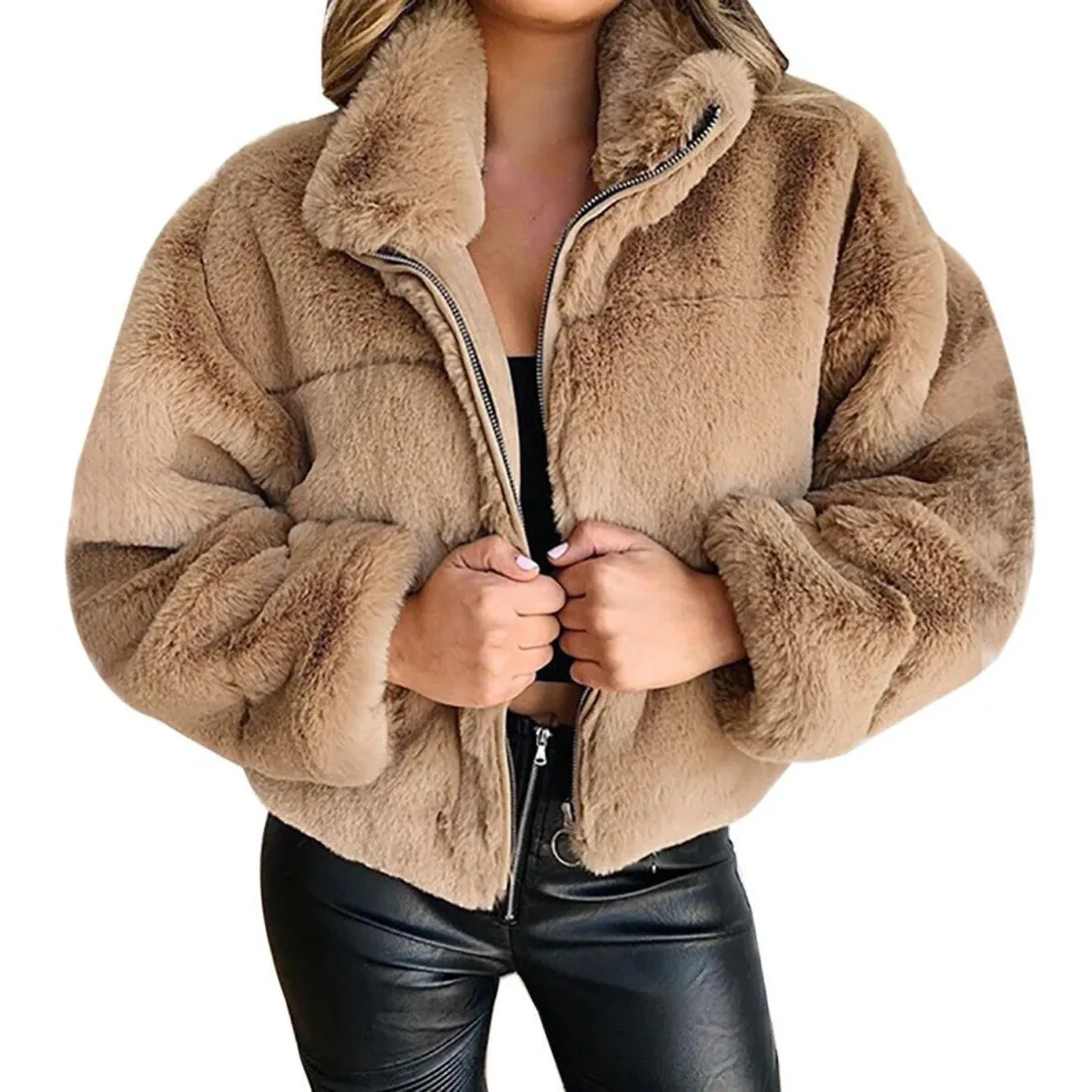 Ceylan Women¡¯s Cropped Faux Fur Zip-Up Jacket - Image 13