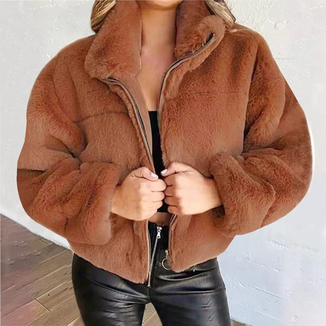 Ceylan Women¡¯s Cropped Faux Fur Zip-Up Jacket - Image 4
