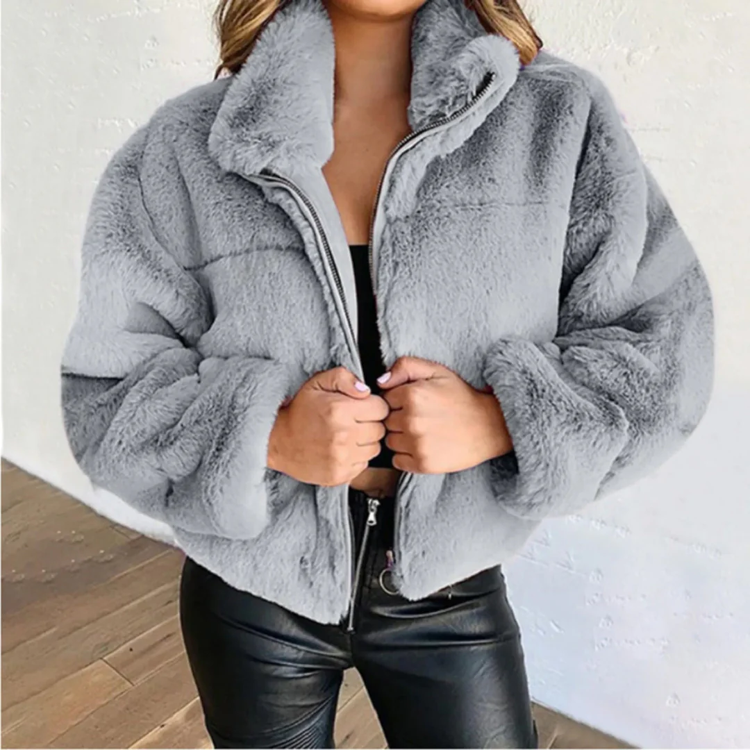 Ceylan Women¡¯s Cropped Faux Fur Zip-Up Jacket - Image 5