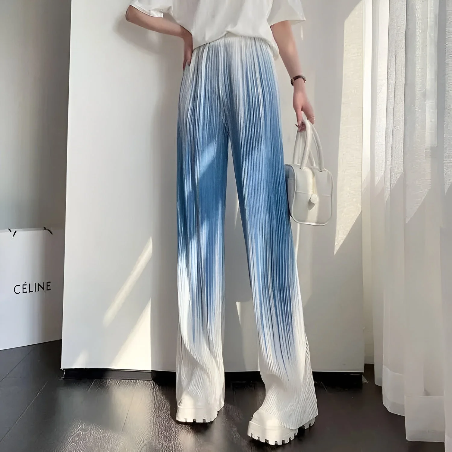 Ceylan Women’s Pleated Wide Leg Trousers Ombre Gradient - Image 2