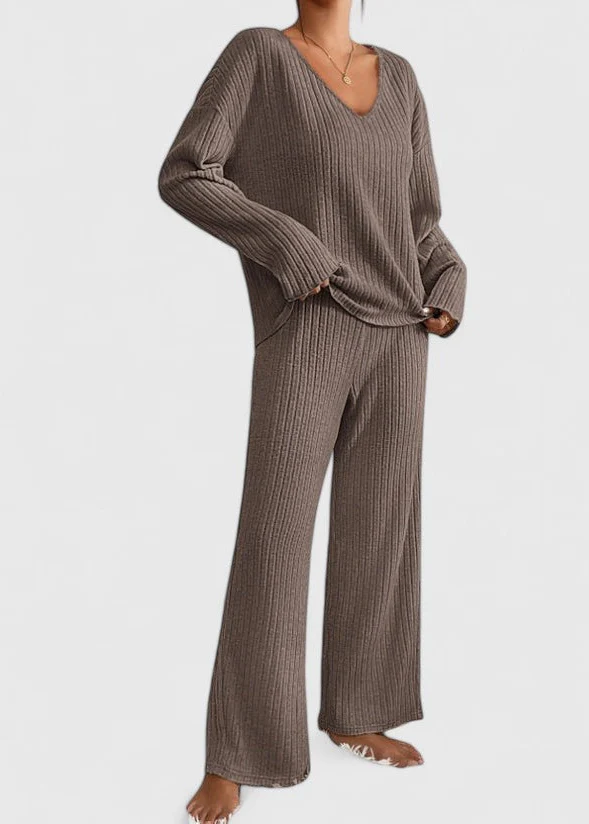 Ceylan Women’s Ribbed Knit Lounge Set V-Neck Wide Leg Fit - Image 4