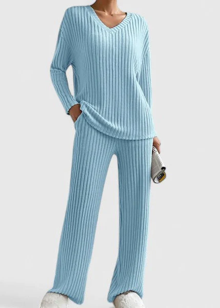 Ceylan Women’s Ribbed Knit Lounge Set V-Neck Wide Leg Fit - Image 6