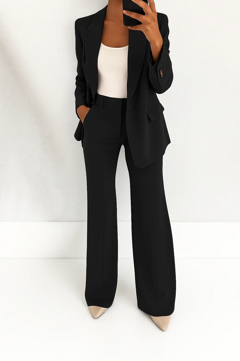 Ceylan Women¡¯s Structured Two Piece Blazer & Trouser Set - Image 5