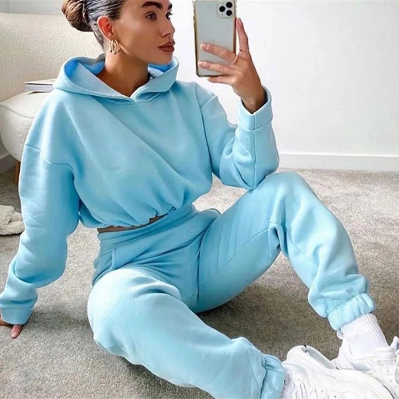 Ceylan Women's Cropped Hoodie & Jogger 2-Piece Lounge Set - Image 9