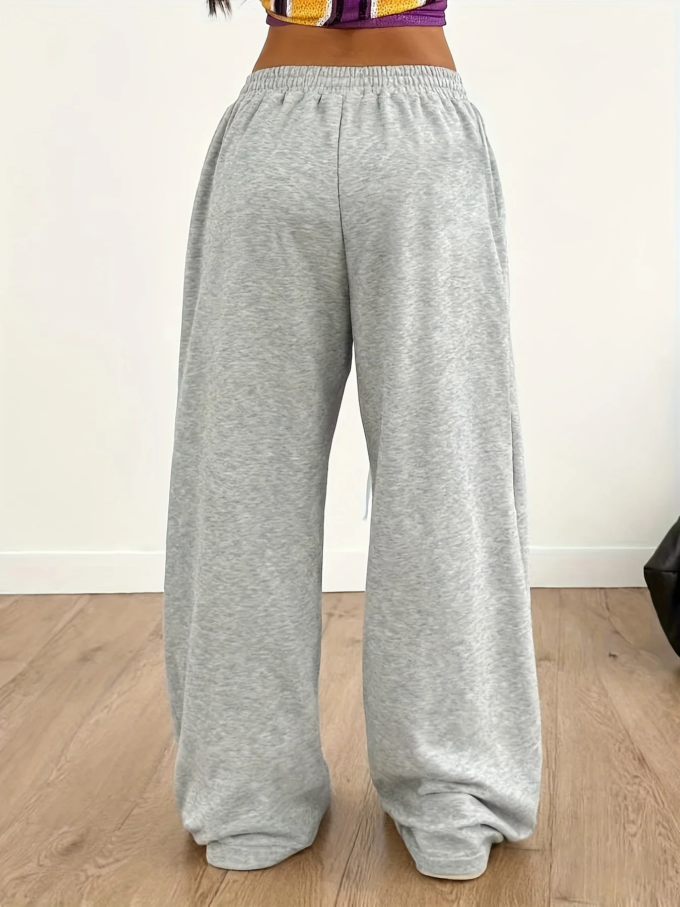 Ceylan Women's Fleece Wide-Leg Sweatpants Gray - Image 3