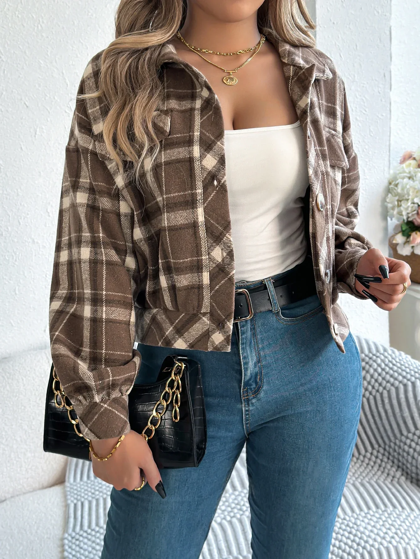 Ceylan Women's Shacket Cropped Plaid Flannel Shirt Jacket - Image 3