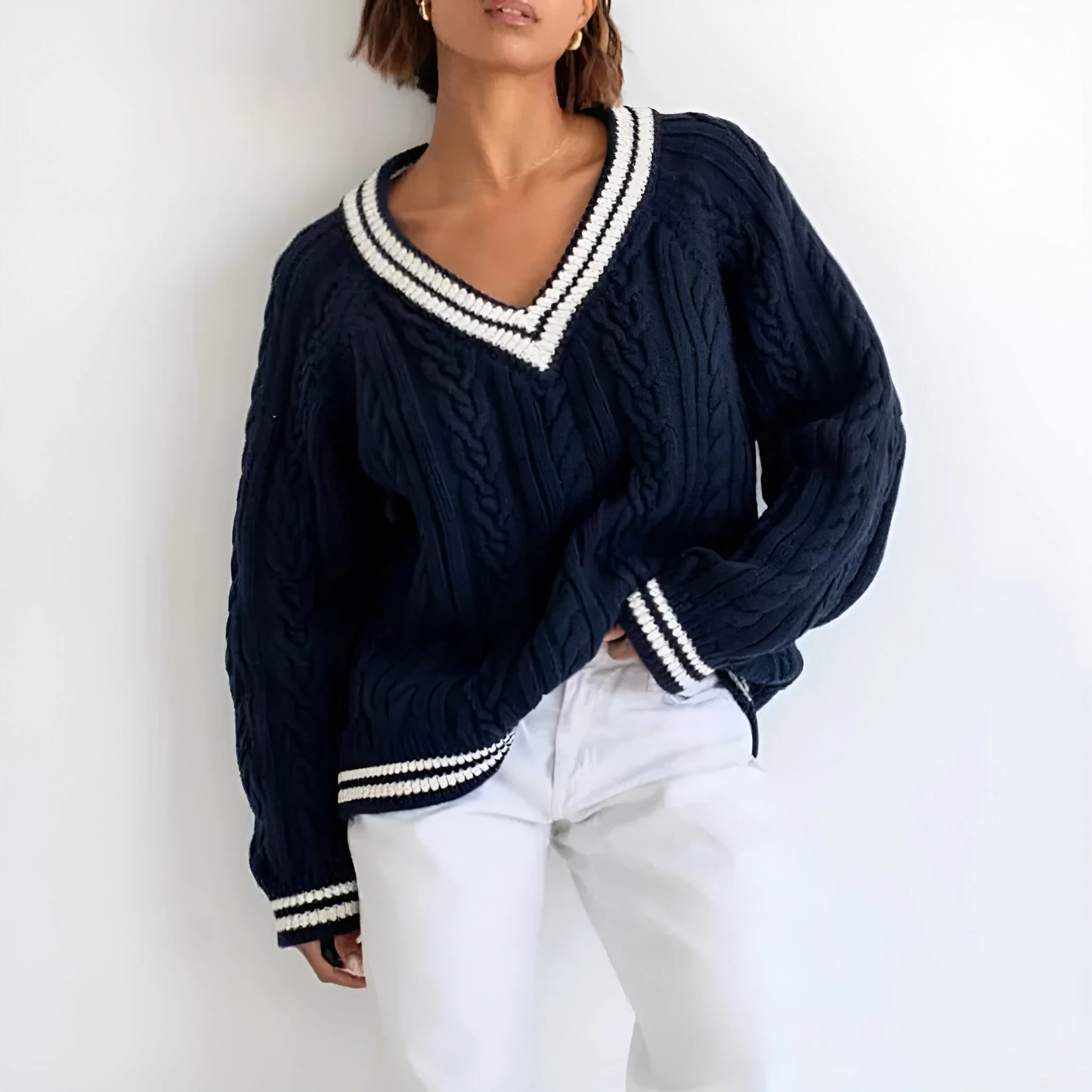 Ceylan Women's Sweater Oversized Cable Knit V-Neck Jumper - Image 2