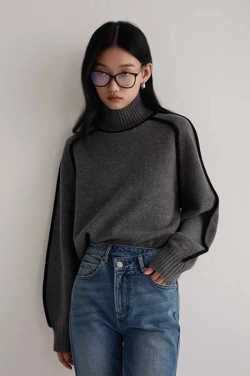 Ceylan Women's Turtleneck Sweater with Contrast Piping - Image 10