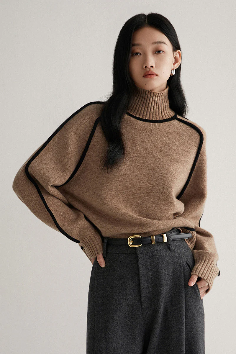 Ceylan Women's Turtleneck Sweater with Contrast Piping - Image 4