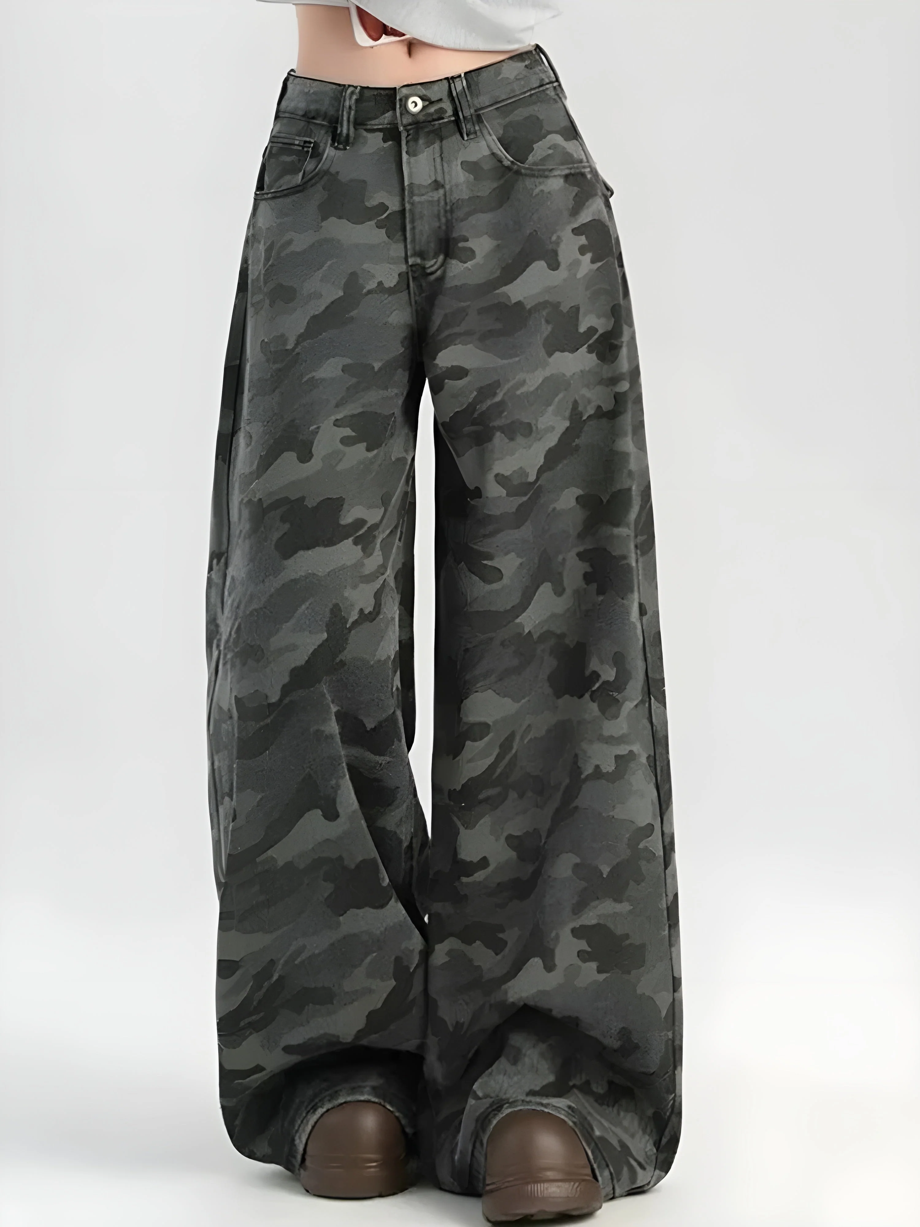Ceylan Women's Wide Leg Camo Jeans High Waisted - Image 6