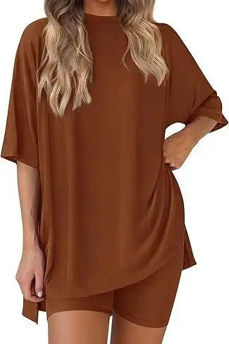 Women¡¯s Relaxed Fit Oversized T-Shirt and Biker Shorts Lounge Set - Image 7