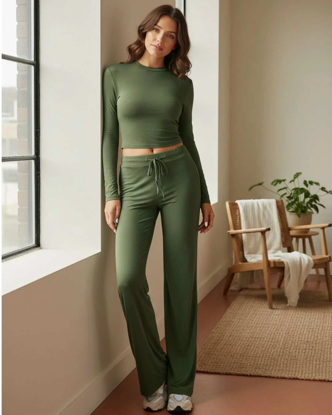 Women’s Two Piece Lounge Set with Wide Leg Drawstring Pants - Image 5